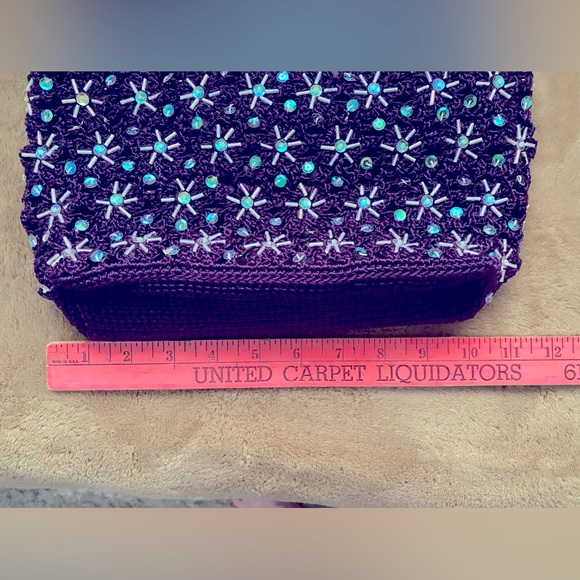 The Sak Vintage Crochet Handbag - Picture 8 of 11